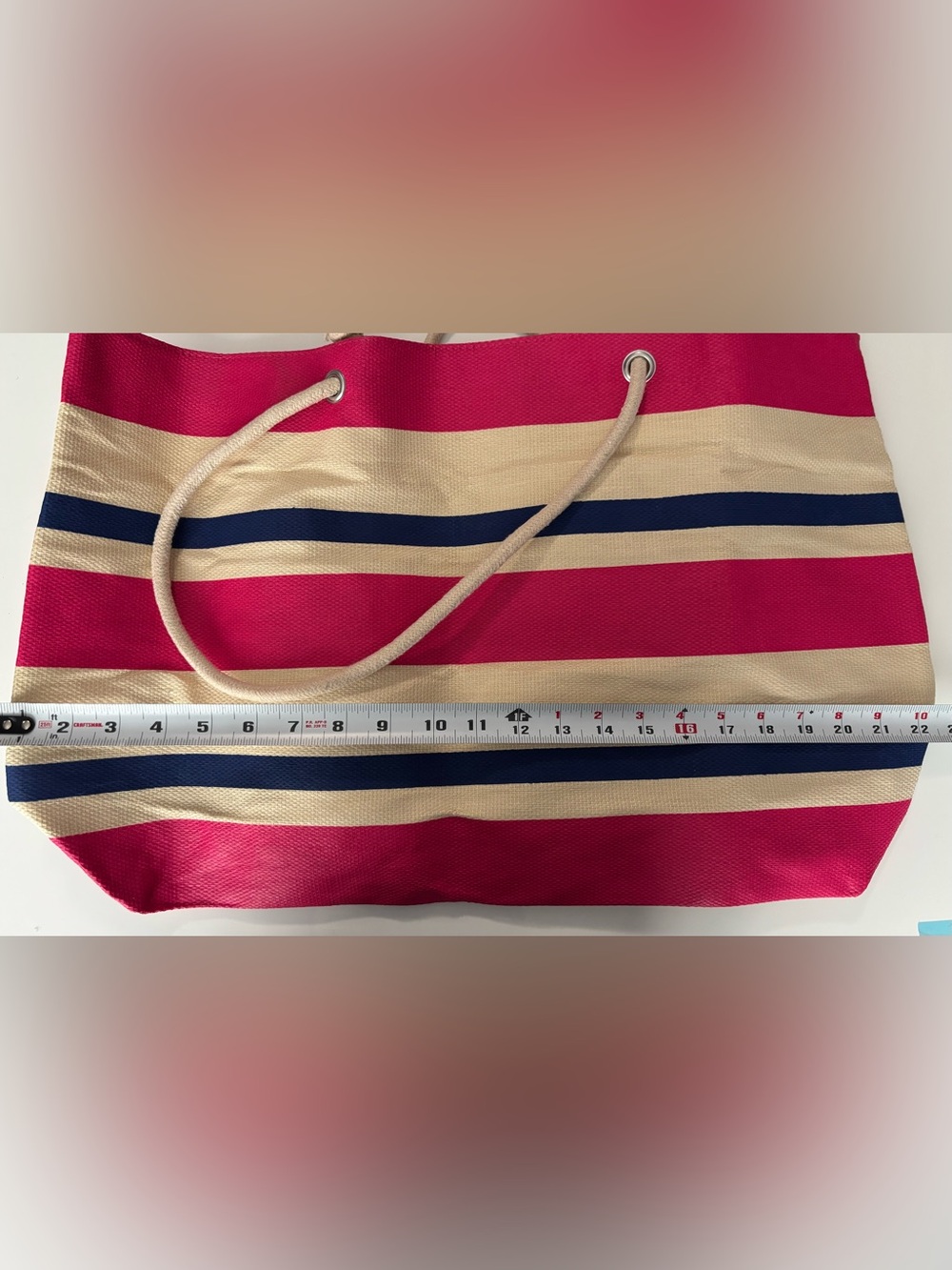 NWT DSW GWP Summer straw tote bag with interior zip
